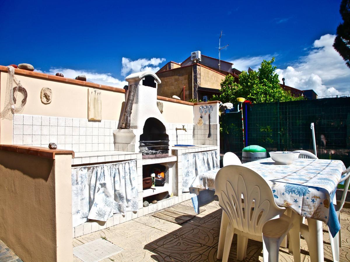 Acasaammari Apartment Campofelice Di Roccella Bagian luar foto